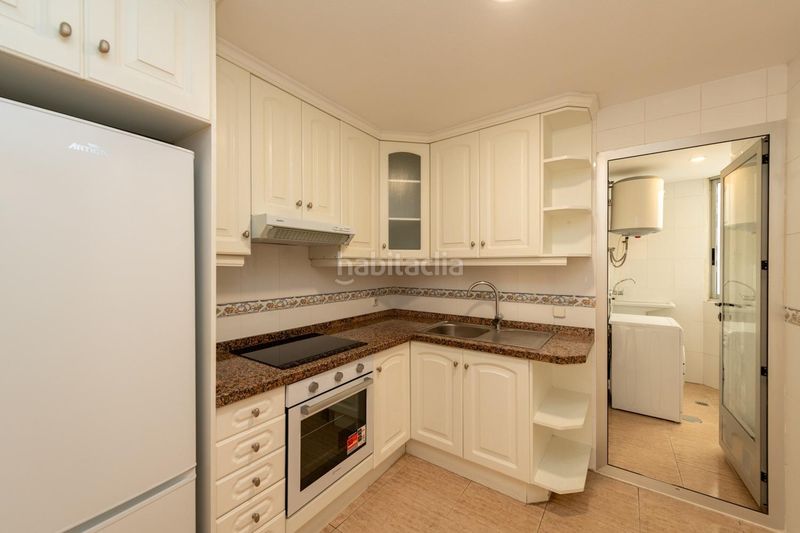 Foto db9cbd83-e694-4f47-a9bc-af76fc39d6bb. Affitto appartamento con parcheggio in Ensanche-Diputación Alicante