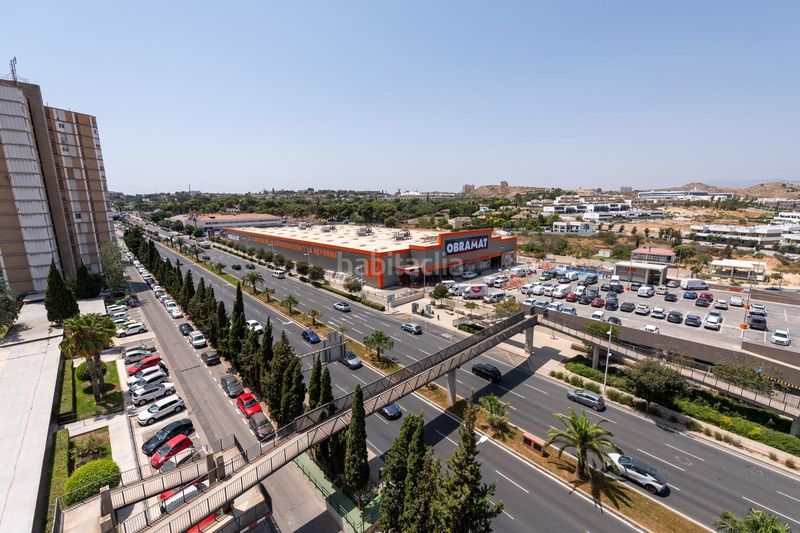 Foto baaebbd7-80b9-4dd5-98be-b92d4c5d8d3b. Pis amb aparcament piscina a Vistahermosa Alicante