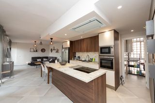 Affitto Appartamento in Vistahermosa. Vivienda de alquiler corta estancia.