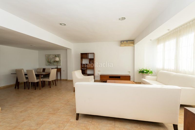 Foto 09dab816-830f-48c4-ab24-f1fd46a5a973. Rent penthouse with heating in Ensanche-Diputación Alicante