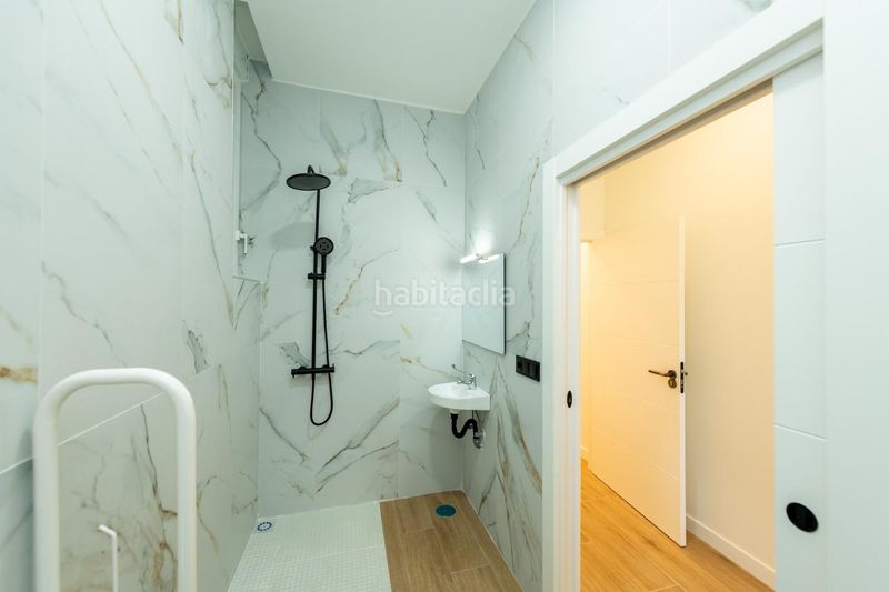 Foto 45436c31-43d0-4a38-94ee-8de2f772b8ce. Edifici a Santo Domingo Alicante