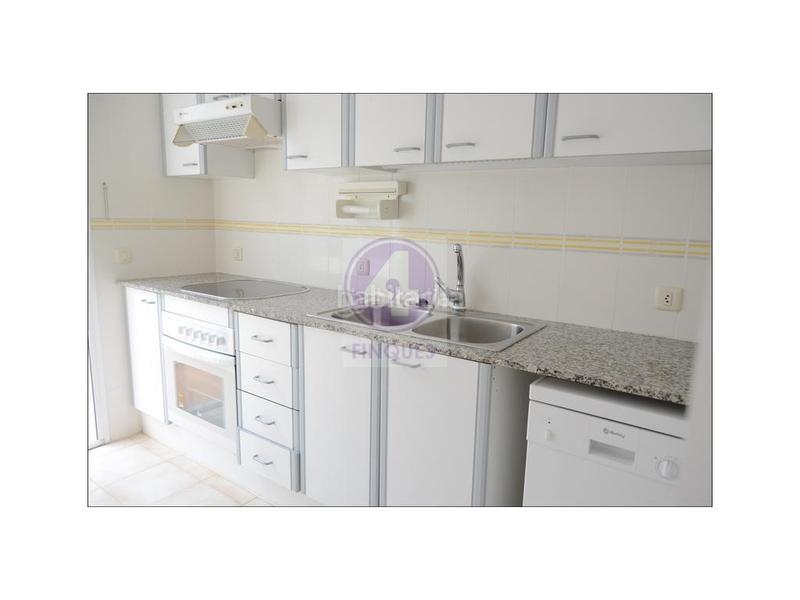 Foto 638d33ee-f4b4-473e-95f7-0b1bacc13376. Location maison jumelée avec parking piscine dans S´Agaró