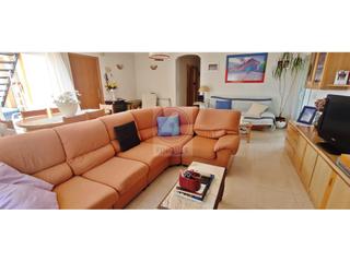 Pis  N/a. Apartamento de 4 habitaciones
