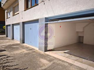 Casa adossada  Calle josep m gironella. Casa adosada