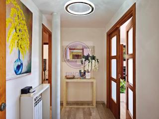 Appartement  N/a. Piso céntrico con parking