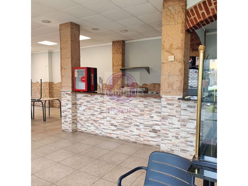 Foto 63b01aaa-f84e-496d-ad99-610863ed6a25. Alquiler local comercial . en Avinguda Catalunya Palamós