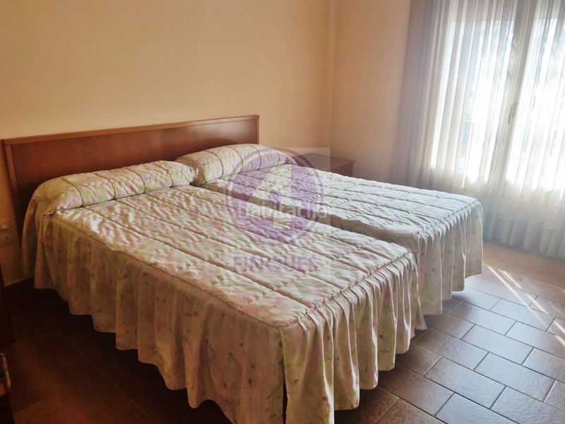 Foto 59f4bb83-0387-493d-a0ff-661cafdff95c. Casa amb piscina a Llagostera