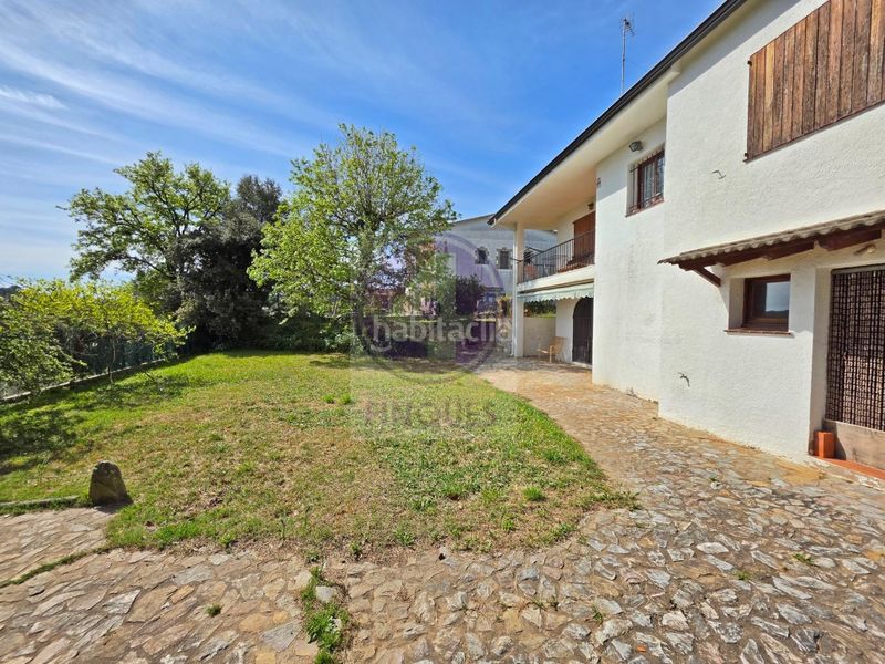 Foto 2fbb6344-9392-4f3f-9b2f-d0be1bbe494e. Casa amb aparcament a Cabanyes-Mas Ambrós-Mas Pallí Calonge
