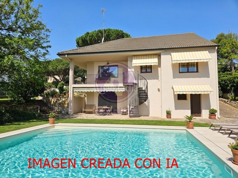 Foto e02b5f77-e2ad-42f4-853e-abad7409b3f5. Casa amb aparcament a Cabanyes-Mas Ambrós-Mas Pallí Calonge