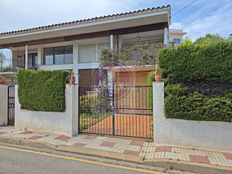 Foto 54f16f44-7794-491e-bdcd-5eadc9a50c57. Towny house with parking in Fenals Platja d´Aro