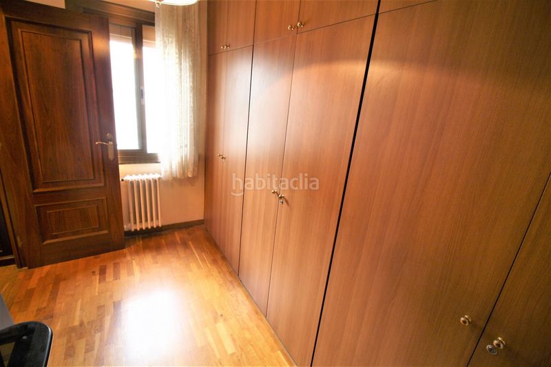 Foto 016bc3ab-c4d0-4399-9943-a09efd0a8f81. Piso en Sant Antoni Barcelona