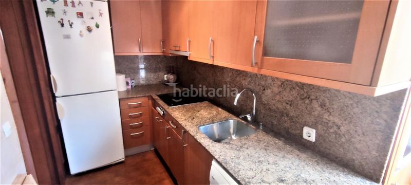 Foto 609d229d-eedf-480b-8d01-181abc53fe0a. Piso en Sant Antoni Barcelona