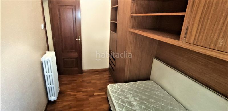 Foto c069ea5a-f6e2-42ee-96ed-5c39fbecffca. Piso en Sant Antoni Barcelona