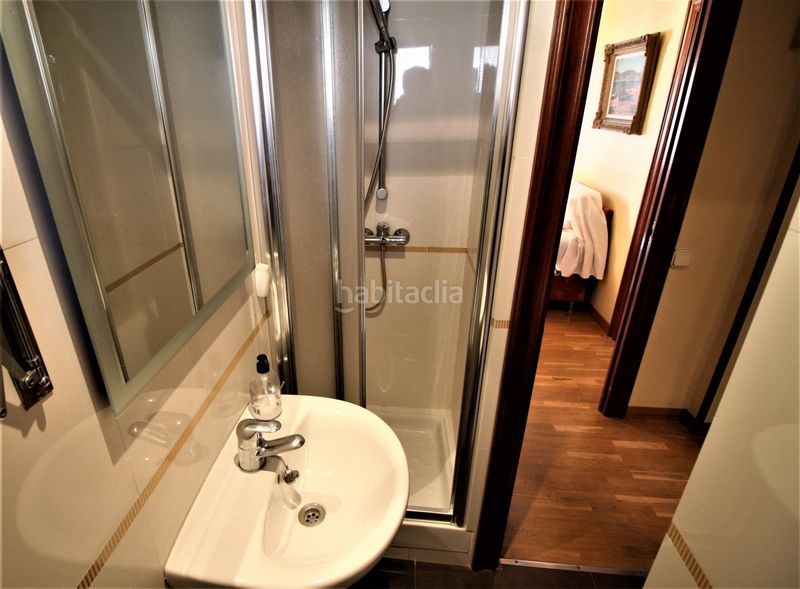 Foto d9dd6891-b5fa-4297-bf39-cc57231a2395. Piso en Sant Antoni Barcelona