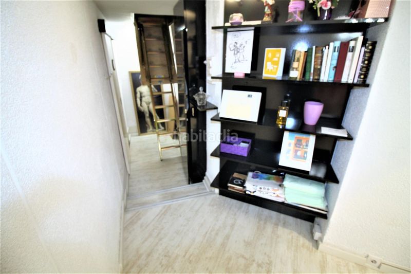 Foto 08af2238-2e25-4843-8e08-6cfc5495b2ae. Local comercial a Sant Antoni Barcelona
