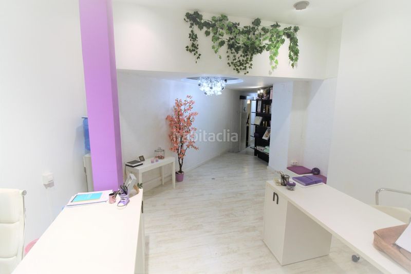 Foto 49969d09-509c-40a7-9ce1-33870d70536a. Local comercial a Sant Antoni Barcelona