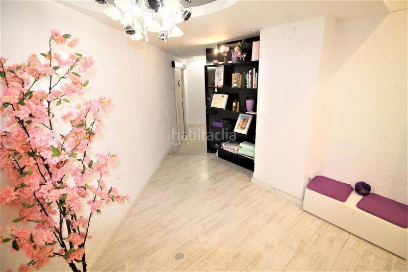 Foto 73fccfde-c987-41f3-b646-884dcf13743a. Local comercial a Sant Antoni Barcelona