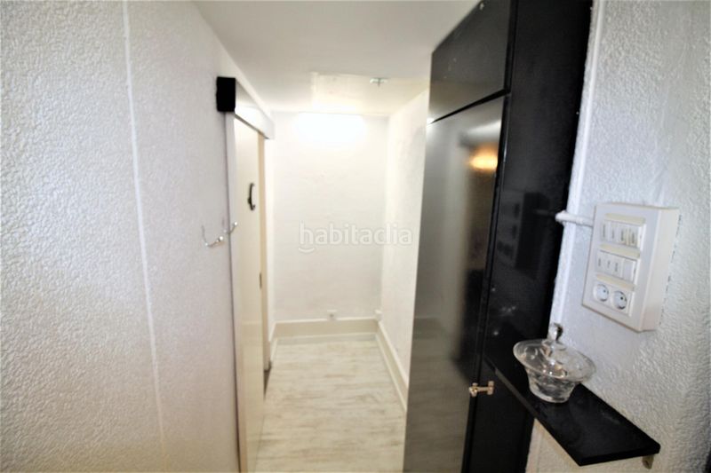 Foto 87c09c92-7ba6-4f44-8069-76e37967e3bc. Local comercial a Sant Antoni Barcelona