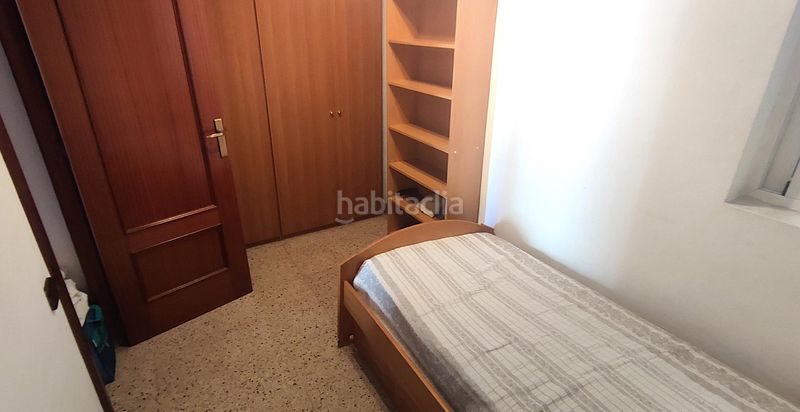 Foto ceee2438-a64c-42f8-9816-5189162b64f4. Piso en Sant Antoni Barcelona
