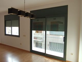 Lloguer Pis a Nucli Antic. Piso alquiler en cunit, 3 dormitorios y 2 baños