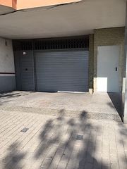 Autoparkplatz in Rambla de la pau 61