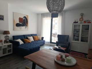 Lloguer Àtic a Barri de Mar. Ático seminuevo con 61 m² de terraza, vistas al mar y pk en la f