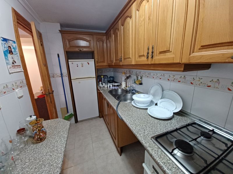 Foto e6e7f675-3b6f-4953-91c7-d6858bdbde2a. Casa a Divina Pastora Marbella