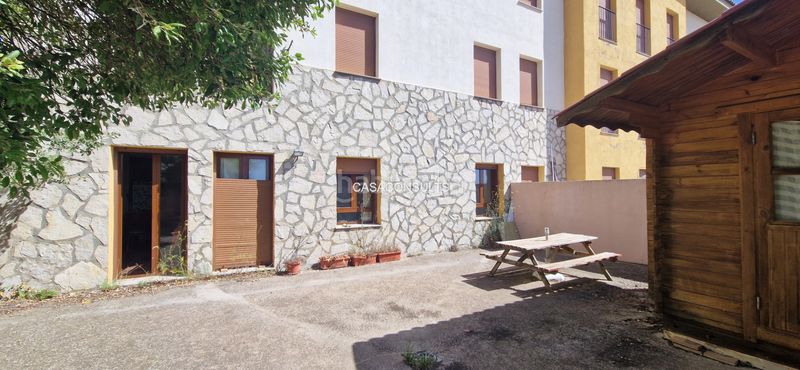 Foto 95db56f5-e426-4497-8490-f37f4cea2f75. Apartament amb xemeneia calefacció aparcament a Vistabella del Maestrazgo