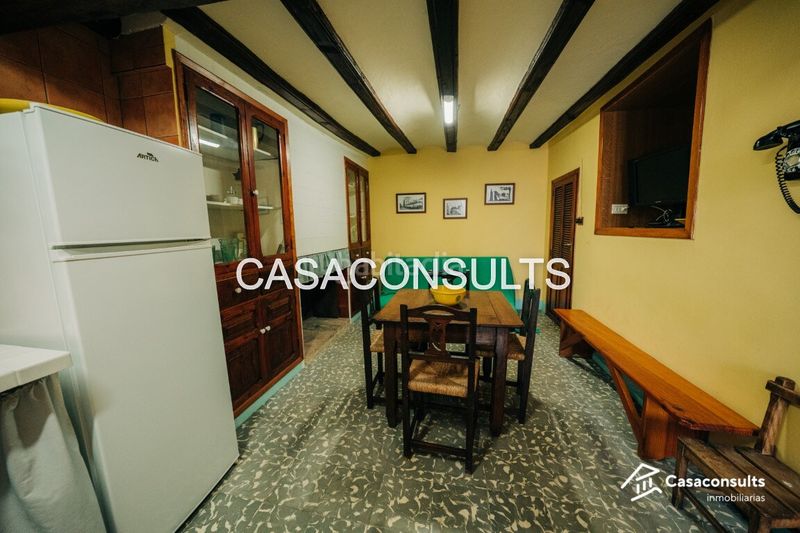Foto e34ece59-3cd5-4706-82a9-3e72f120c7ca. Casa amb xemeneia calefacció a Llucena / Lucena del Cid