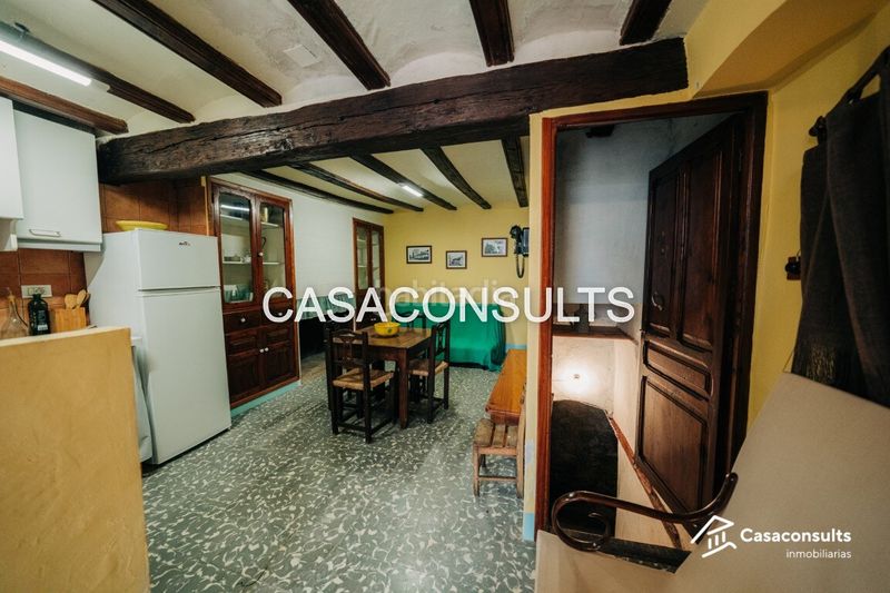 Foto ecd2d1ad-e0ec-496d-90e2-88de3e55b819. Casa amb xemeneia calefacció a Llucena / Lucena del Cid