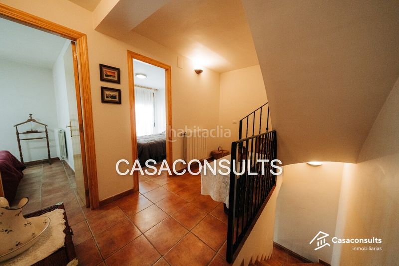 Foto b1b0f6b5-3f38-4770-928c-ea10c5dcae26. Casa amb xemeneia calefacció a Sierra Engarcerán