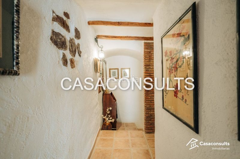 Foto 4d6e8fa4-8fa1-4ef6-ba49-54cd8ff351cd. Casa amb xemeneia calefacció a Vilafamés
