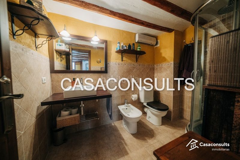 Foto 4f4ee3f1-d585-42bf-8e95-7d9df8fa2ea6. Casa amb xemeneia calefacció a Vilafamés