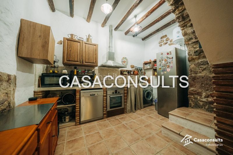 Foto b0c23cdf-600a-4602-ab1f-0a1bad920da0. Casa amb xemeneia calefacció a Vilafamés