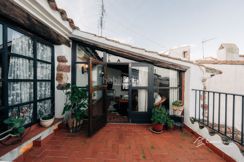 Foto 7c516a39-a05a-40eb-b5bc-5b83c1a967ca. Casa amb xemeneia calefacció a Vilafamés
