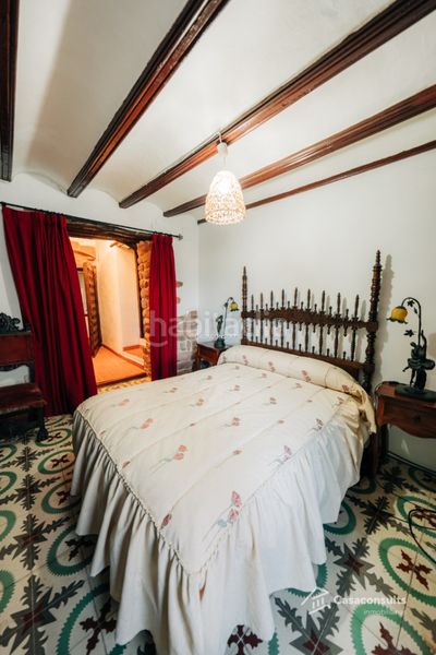 Foto ae39b504-e111-43b1-b7f4-6a0e474fe96f. Casa amb xemeneia calefacció a Vilafamés