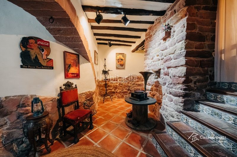 Foto e6b7ffe7-4935-4816-8475-914c2f2c86c1. Casa amb xemeneia calefacció a Vilafamés