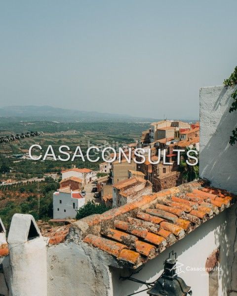 Foto 2adc0cd6-63a3-4e4e-bcd0-97c679555a5c. Casa amb xemeneia calefacció a Vilafamés