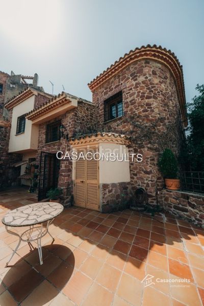 Foto c5ce51bb-b708-44ec-aa7d-27c040ac4d1f. Casa amb xemeneia calefacció a Vilafamés