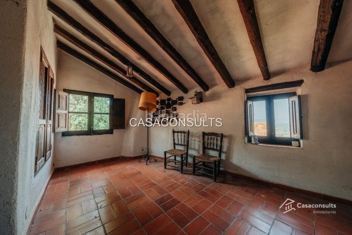 Foto ffde2abb-a90e-44a5-bc40-5e548861ff06. Casa con camino in Vilafamés
