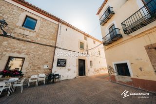 Casa en San Jorge. Nw924 � casa se�orial en plaza mayor