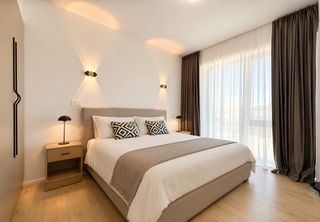 Rent Flat  Carrer de montmany 19. Alquiler temporal disponible desde 15 de agosto en carrer de mon