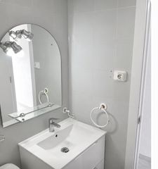 Location Appartement  Avinguda mossèn ramon muntanyola 1. Piso en zona tranquila