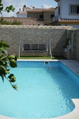Chalet in Cuatro Pinos - El Carmen. Chalet con piscina en el puerto de santamaría.