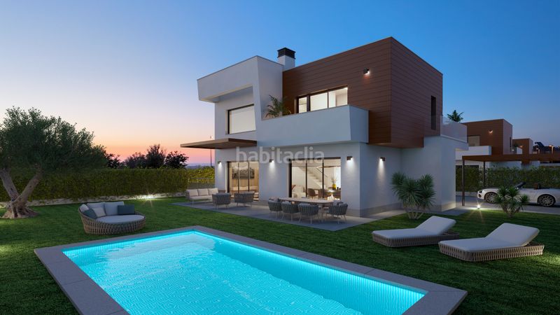 Foto 909a888e-26aa-46fc-b345-76a40277b093. Promoció VILLAS DE ENTREQUINTOS a Montequinto. Habitatges d´obra nova