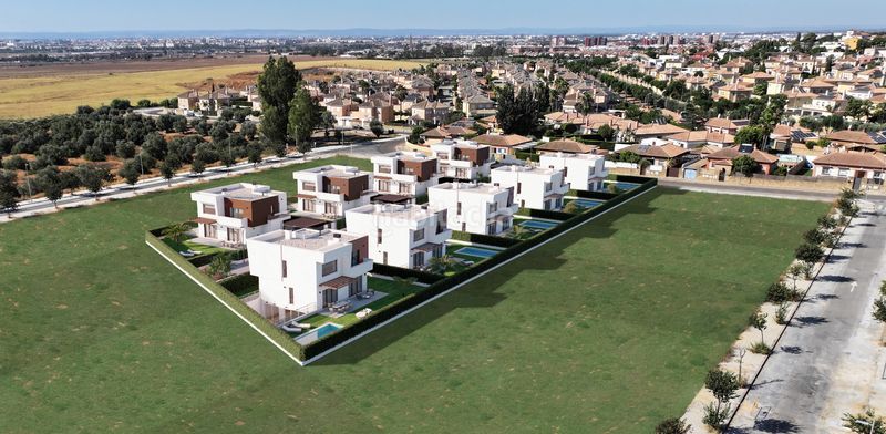 Foto b2e5edf7-a58f-45f4-b9ec-114ea601c230. Promoció VILLAS DE ENTREQUINTOS a Montequinto. Habitatges d´obra nova