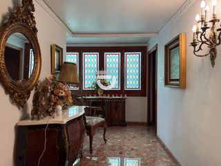 Etagenwohnung  Calle poeta querol. Piso en pleno centro historico