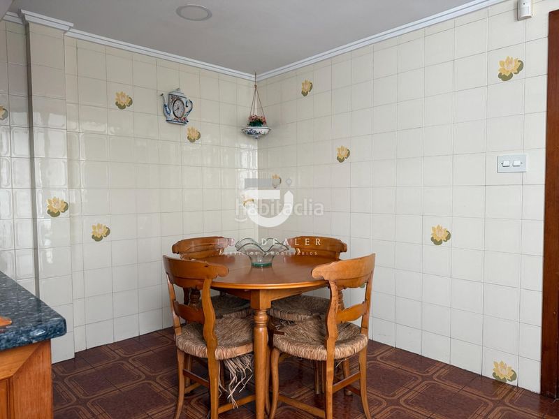 Foto b3d3cbcc-a83a-46af-a4cf-e06d6a4a0e17. Pis amb aparcament a Oliva pueblo Oliva