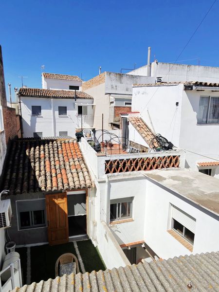 Foto abd67f07-ff0a-4313-be93-bc3969e003ad. Pis a marques del turia 3 a Bellreguard