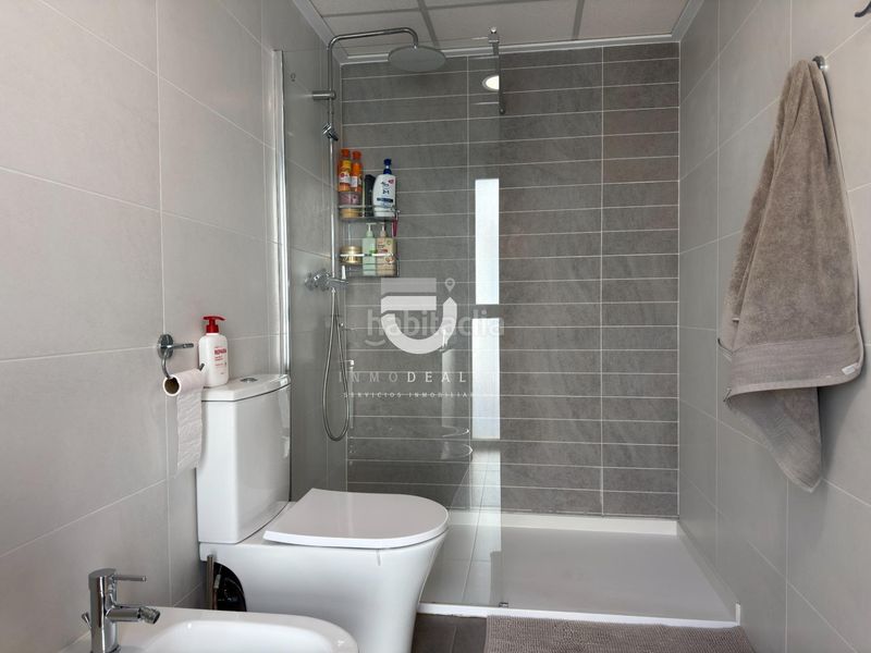 Foto 4a9471dd-0abf-40ef-8d49-29c6ba948d80. Casa adossada amb calefacció aparcament piscina a Xeraco